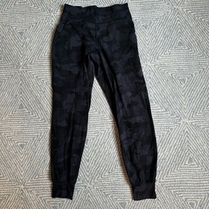 Lululemon jogger pants